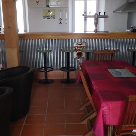 Les Gites Du Vieux Frene Longavesnes Esterno foto