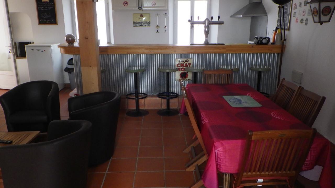 Les Gites Du Vieux Frene Longavesnes Esterno foto